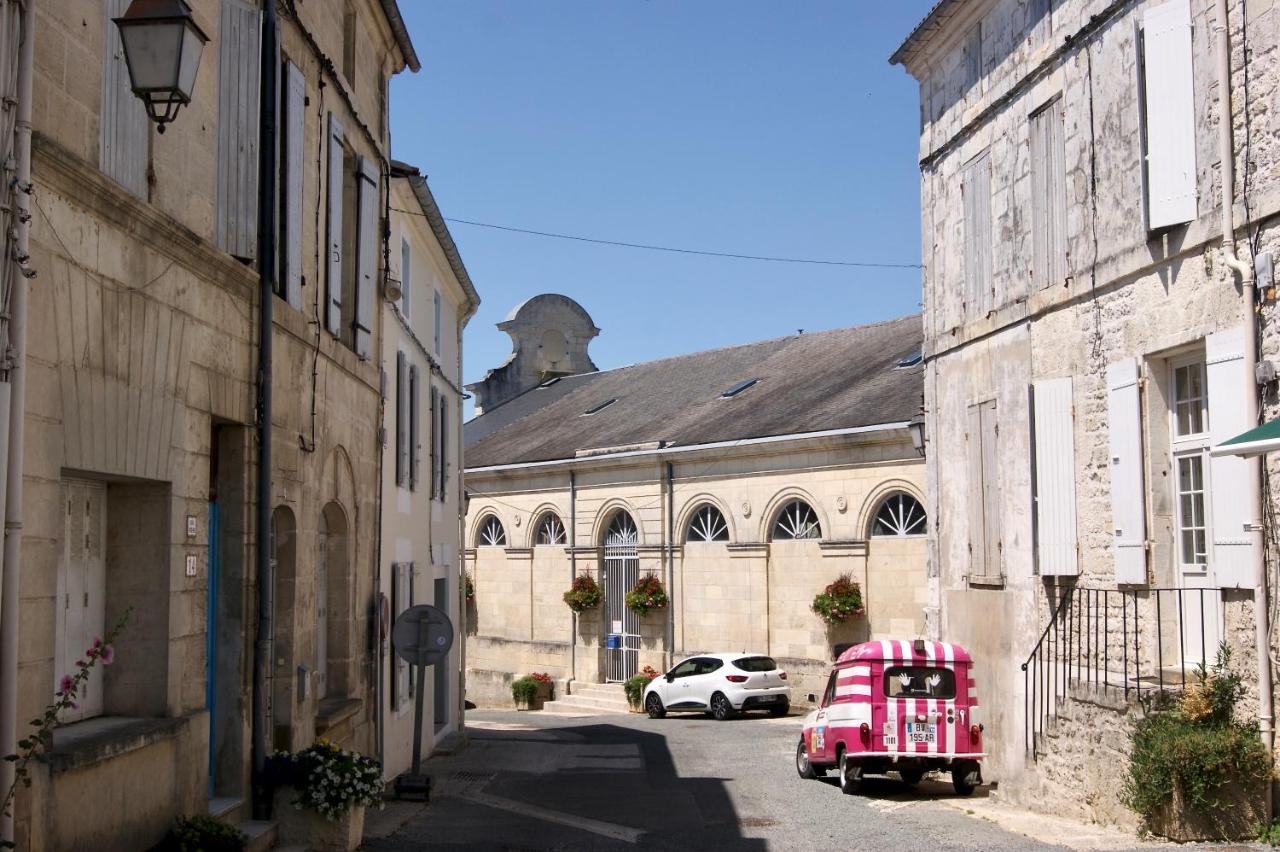 La Berlandiere Un Petit Coin De Paradis Taillant Bagian luar foto